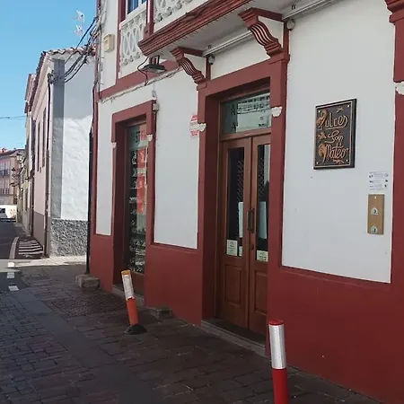 Casa En Calle Del Agua * Vega de San Mateo